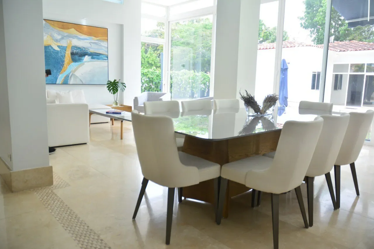 Gallery photo 12