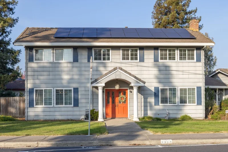 3327 Country Club Boulevard, Stockton, CA 95204, Stockton, California, United States. - Photo 1