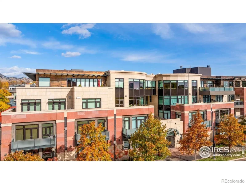 1077 Canyon Boulevard 304, Boulder, Colorado, United States. - Photo 34