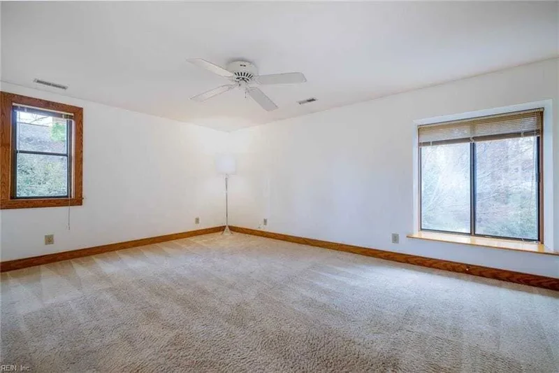 1921 Sandee Crescent, Virginia Beach, Virginia, United States. - Photo 23