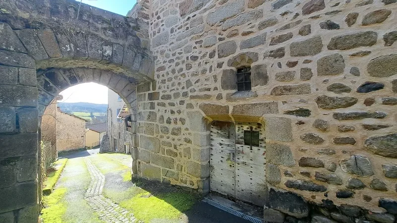 Arlanc, Auvergne-Rhône-Alpes, France. - Photo 13