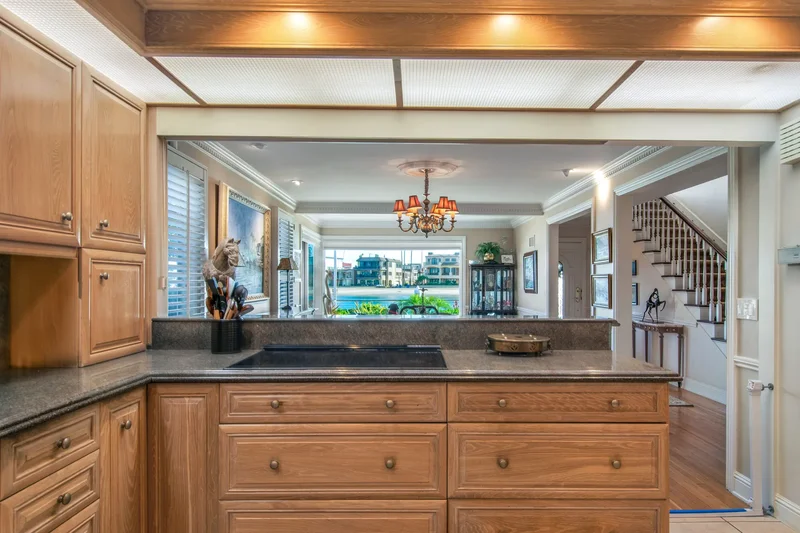 5585 East Corso Di Napoli , Long Beach, CA 90803, Signal Hill, California, United States. - Photo 27
