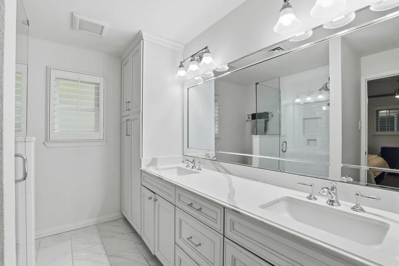12121 Lochwood Boulevard , Dallas, TX 75218, Dallas, Texas, United States. - Photo 18