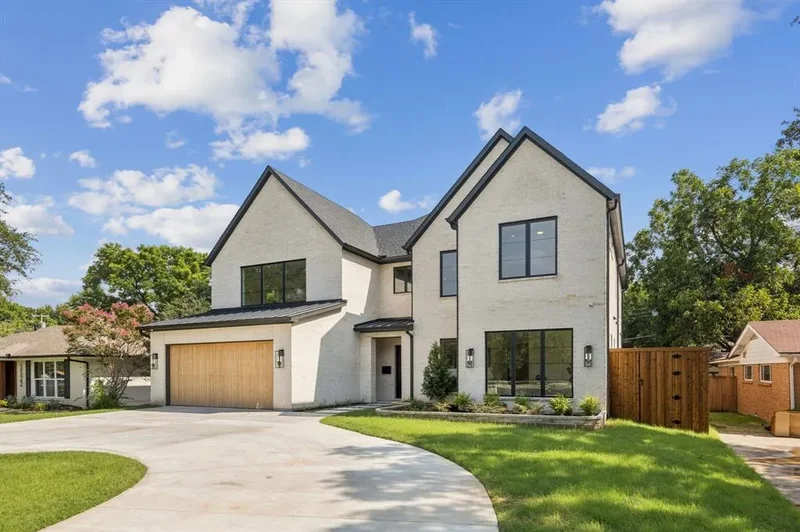 3516 Royal Lane, Dallas, Texas, United States. - Photo 8