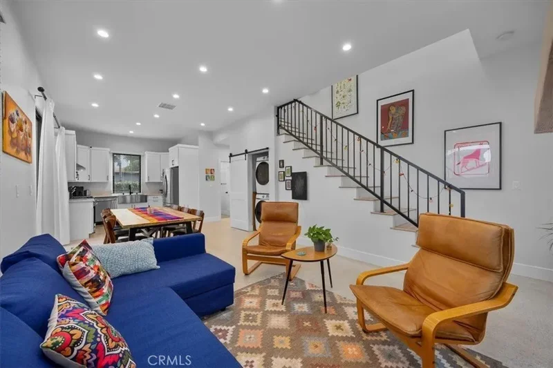 505 W Maple Avenue, El Segundo, CA, 90245, USA, El Segundo, California, United States. - Photo 36