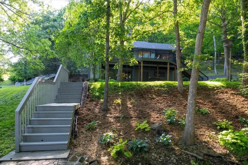 701 Bishop Road, Blacksburg, VA 24060, Blacksburg, Virginia, United States. - Photo 98
