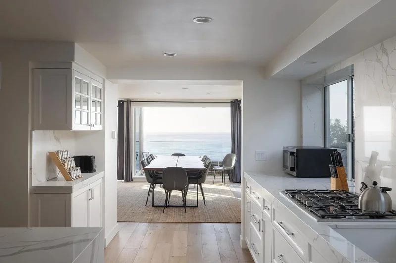 1624 Torrey Pines Rd, San Diego, California, United States. - Photo 16