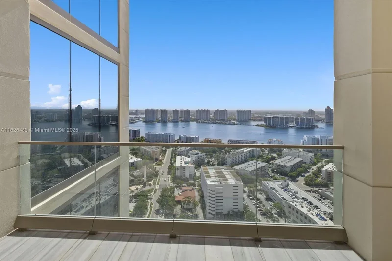 17901 Collins Ave 3003, Golden Beach, Florida, United States. - Photo 56
