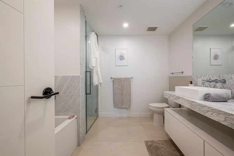 1650 Granville Street #1202, Halifax, NS B3J 0E1, Halifax, Nova Scotia, Canada. - Photo 19