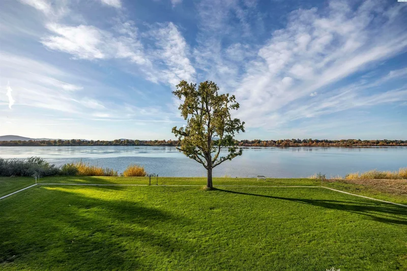 7524 Kohler Road, Pasco, WA 99301, Pasco, Washington, United States. - Photo 35