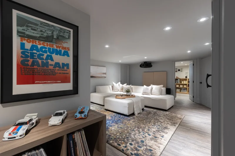 247 Douglas Ave, Oakville, ON L6J 3S2, Canada, Oakville, Ontario, Canada. - Photo 23