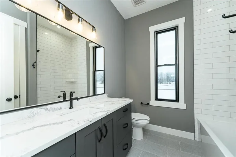 4980 Royal Oaks Circle SW, Rochester, MN, 55902, USA, Rochester, Minnesota, United States. - Photo 28