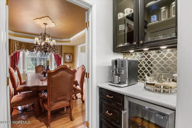 6 Cozy Drive, Manalapan, NJ 07726, Manalapan Township, New Jersey, United States. - Photo 20