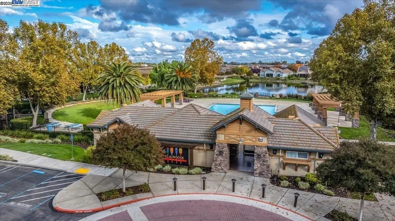 1050 Clear Lake Dr, Oakley, California, United States. - Photo 46