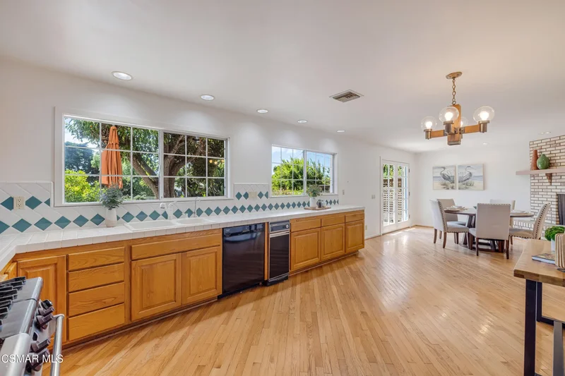 1884 Channel Drive, Ventura, CA 93001, Ventura, California, United States. - Photo 19