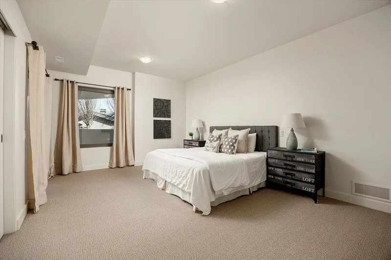5560 Lakeshore Road, Kelowna, BC V1W 4J4, Kelowna, British Columbia, Canada. - Photo 35
