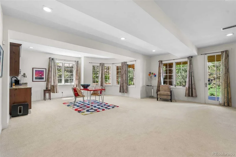 9316 E Harvard Avenue, Denver, CO, 80231, USA, Denver, Colorado, United States. - Photo 17