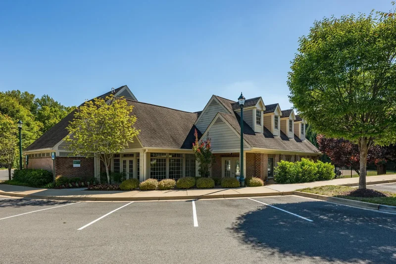 9200 Town Gate Lane , Bethesda, MD 20817, Bethesda, Maryland, United States. - Photo 64