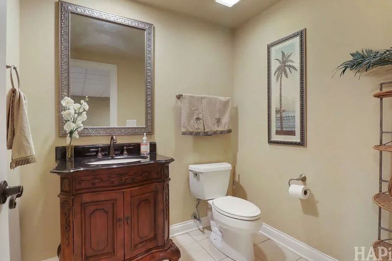1 Terra Vita Drive, South Barrington, IL 60010, Barrington Hills, Illinois, United States. - Photo 27
