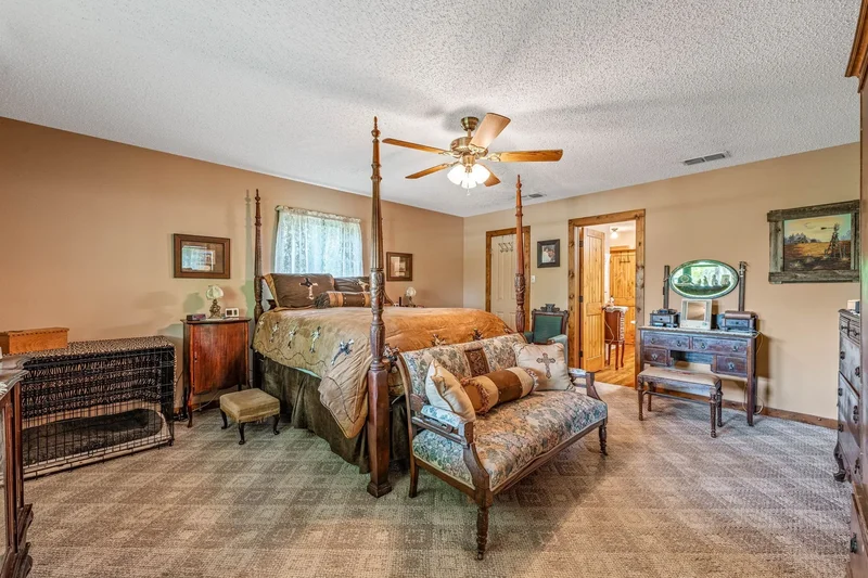 493 Private Road 1673, Stephenville, TX 76401, Stephenville, Texas, United States. - Photo 24
