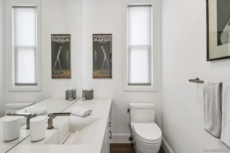 1295 W Redwood St, San Diego, California, United States. - Photo 47