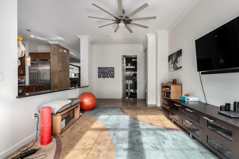 7275 N Scottsdale Rd # 1017, AZ, Scottsdale, Arizona, United States. - Photo 13