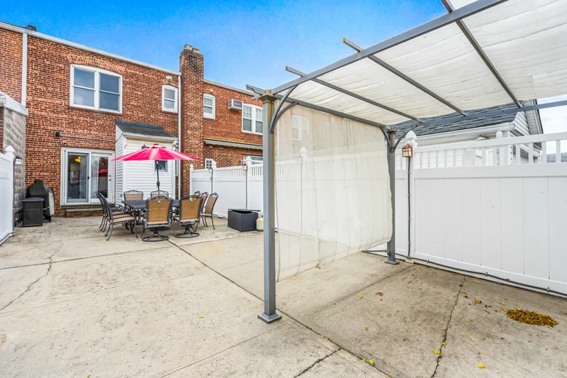 151-35 20th Road , Whitestone, NY 11357, New York, New York, United States. - Photo 9