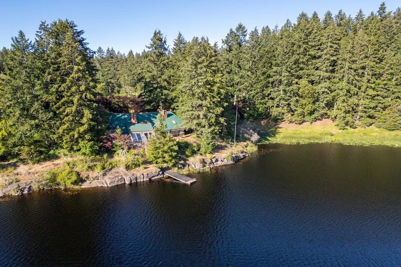 909 South Road, Gabriola Island, BC V0R 1X0, Gabriola, British Columbia, Canada. - Photo 36