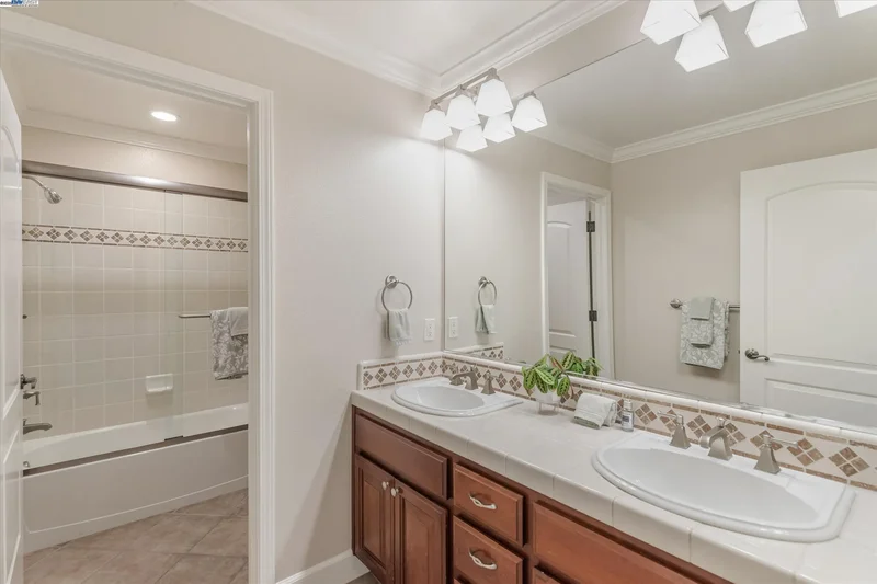 2531 Leona Pl, Pleasanton, California, United States. - Photo 6