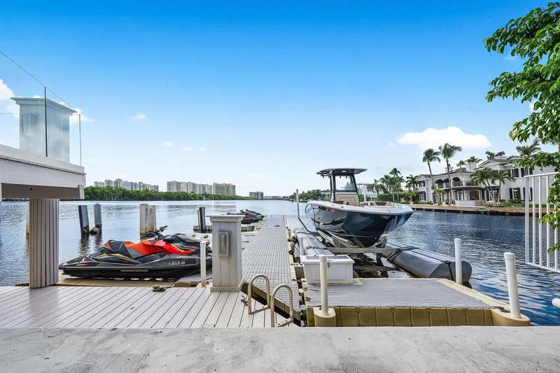 7400 NE Orchid Bay Terrace, Boca Raton, Florida, United States. - Photo 13