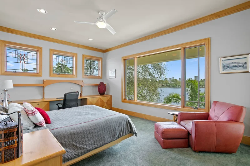 950 Monterey Point NE, St Petersburg, FL 33704, St. Petersburg, Florida, United States. - Photo 32