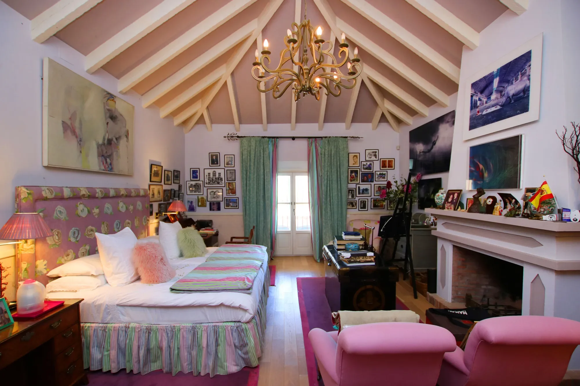 Gallery photo 11