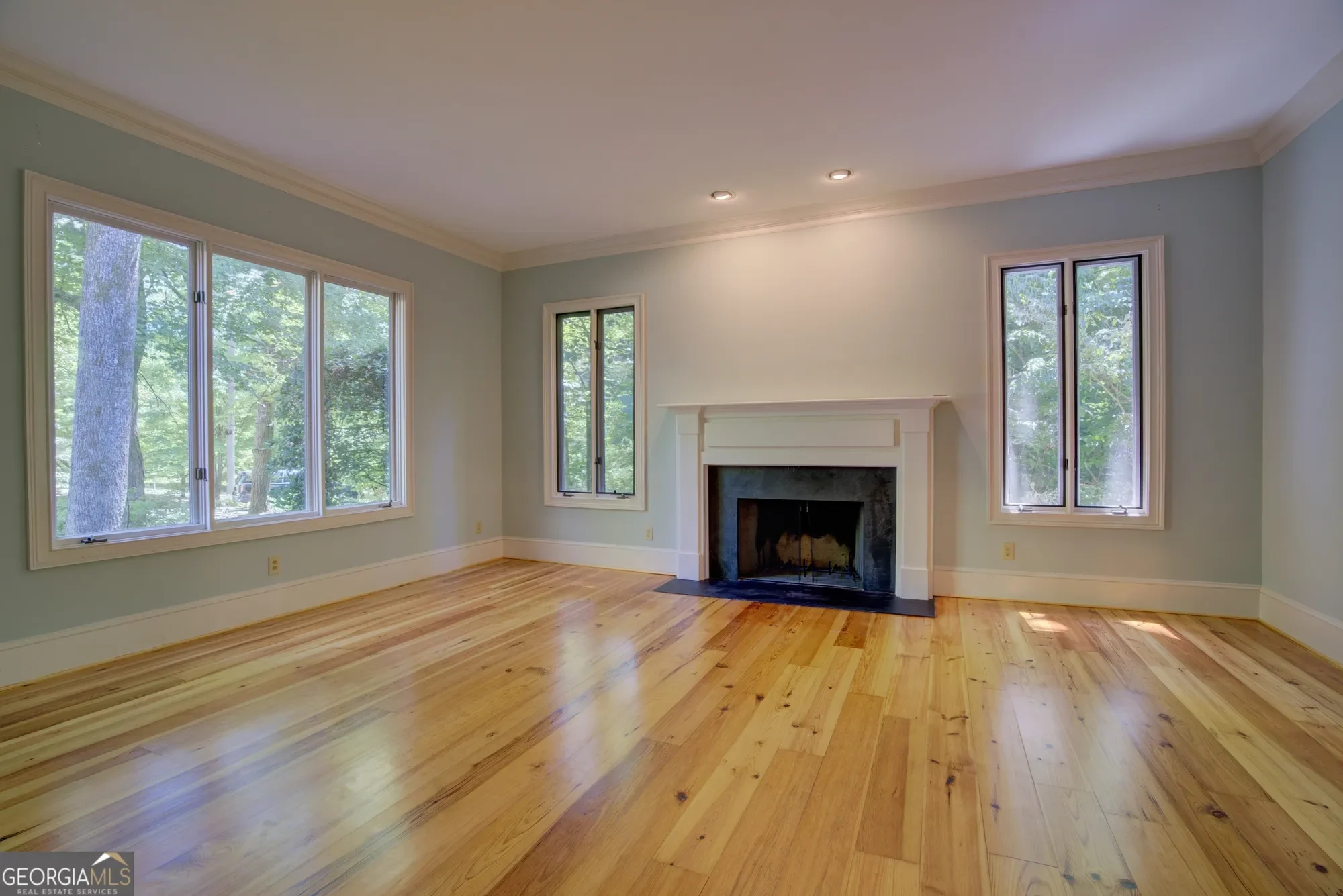 Gallery photo 4