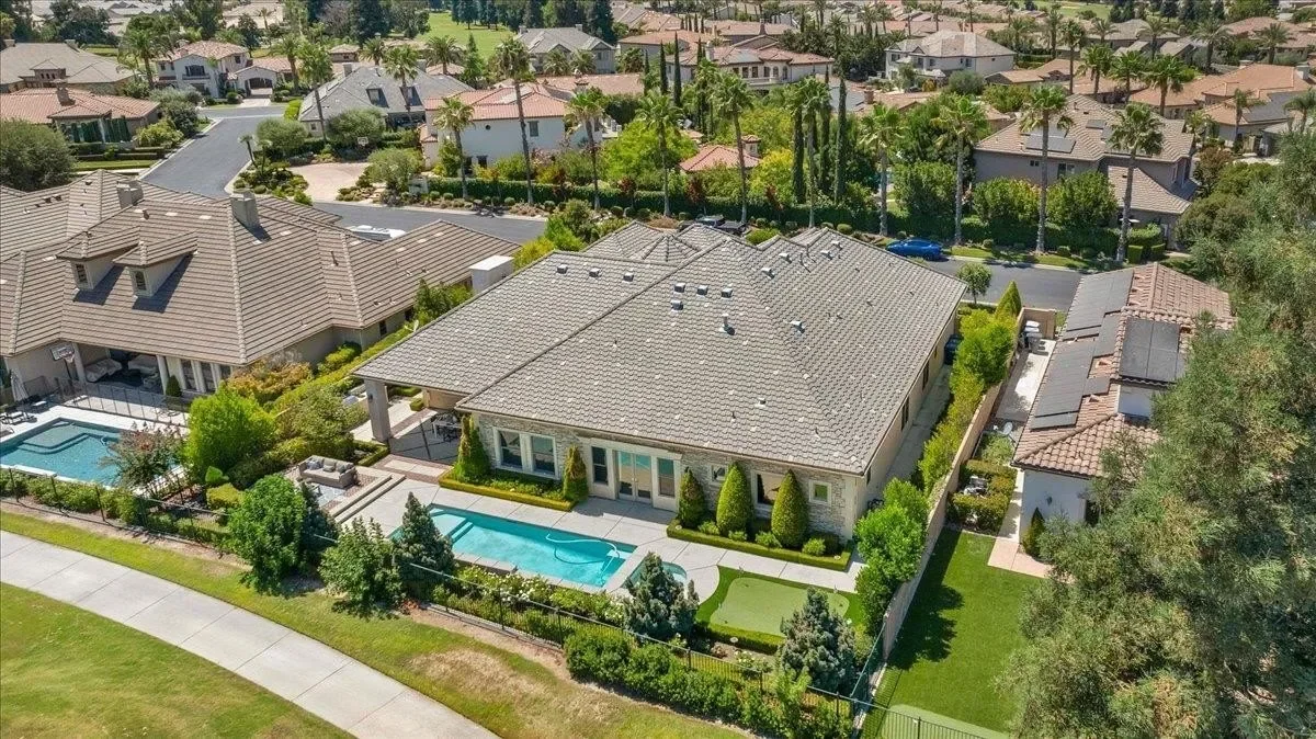 11350 Glencastle Way N, Fresno, CA 93730, Fresno, California, United States. - Photo 76