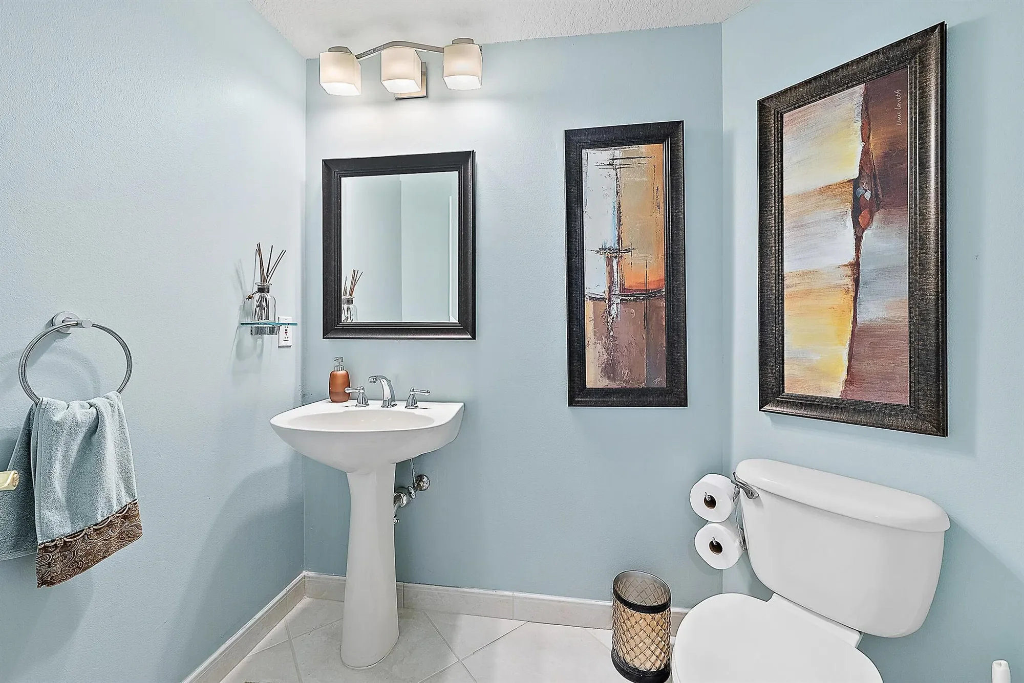 Gallery photo 2