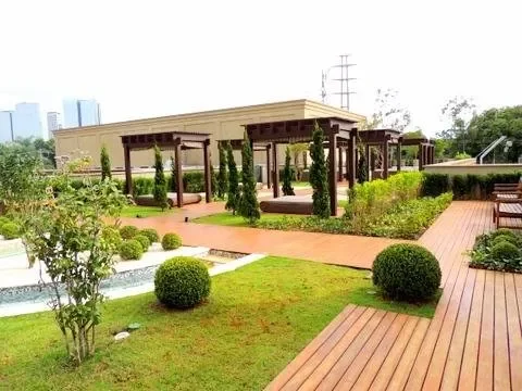 Exterior photo 12
