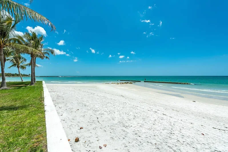 4550 GORDON DR, Naples, FL, 34102, USA, Naples, Florida, United States. - Photo 37
