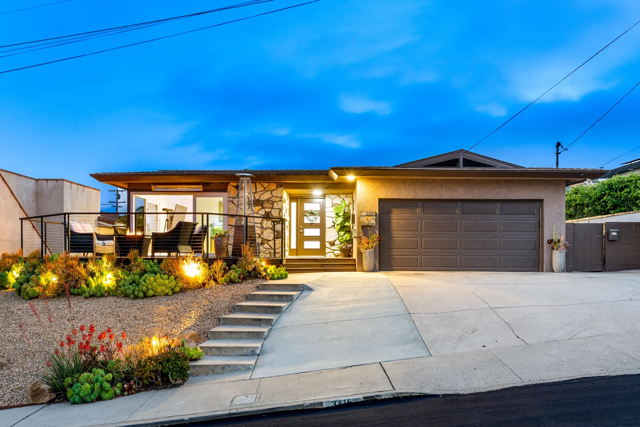 3 Bedrooms Single Family Detached