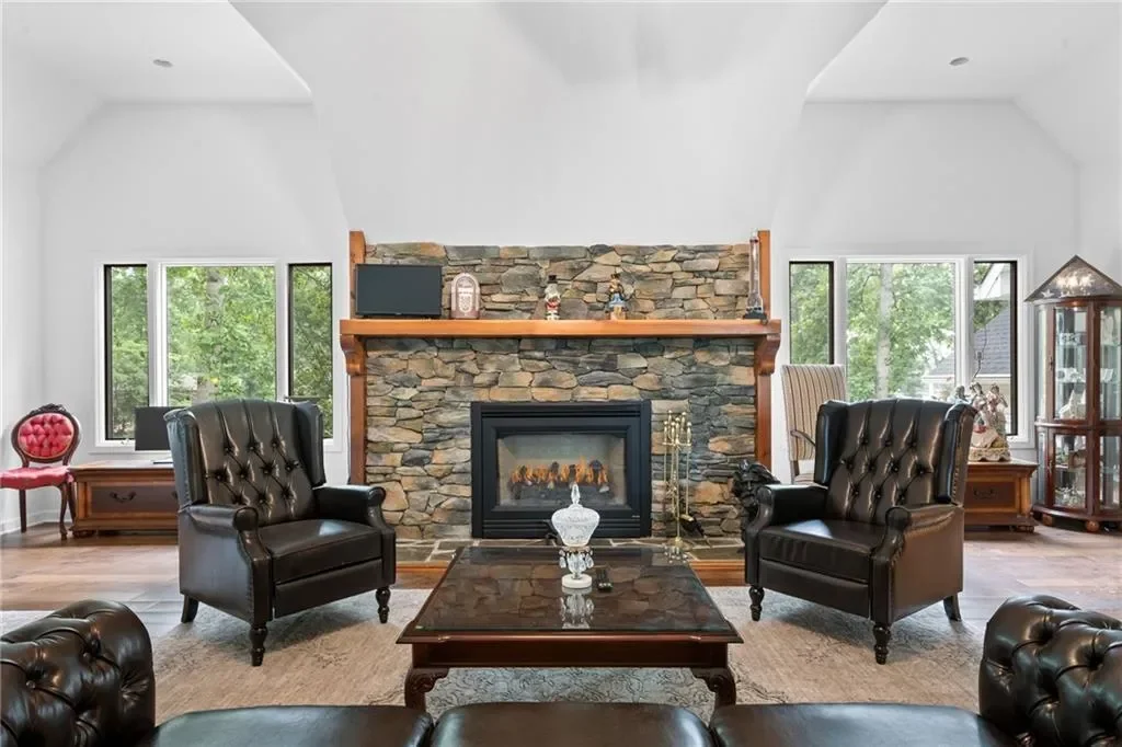 452 Brookwood Drive W, Cumming, Georgia, United States. - Photo 14