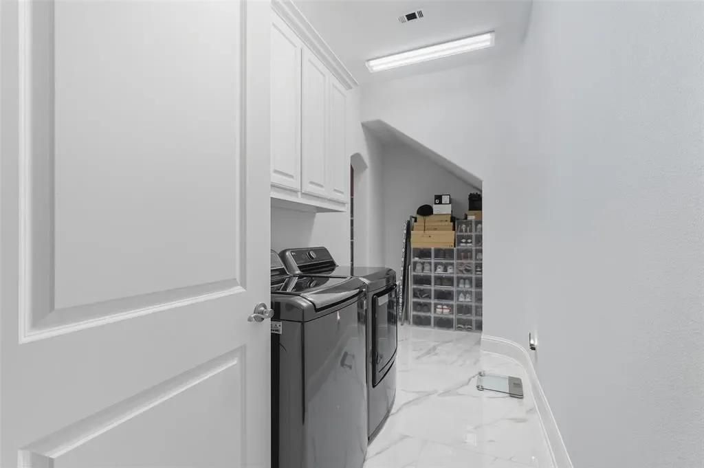 6152 Stapleford Circle, Dallas, Texas, United States. - Photo 11