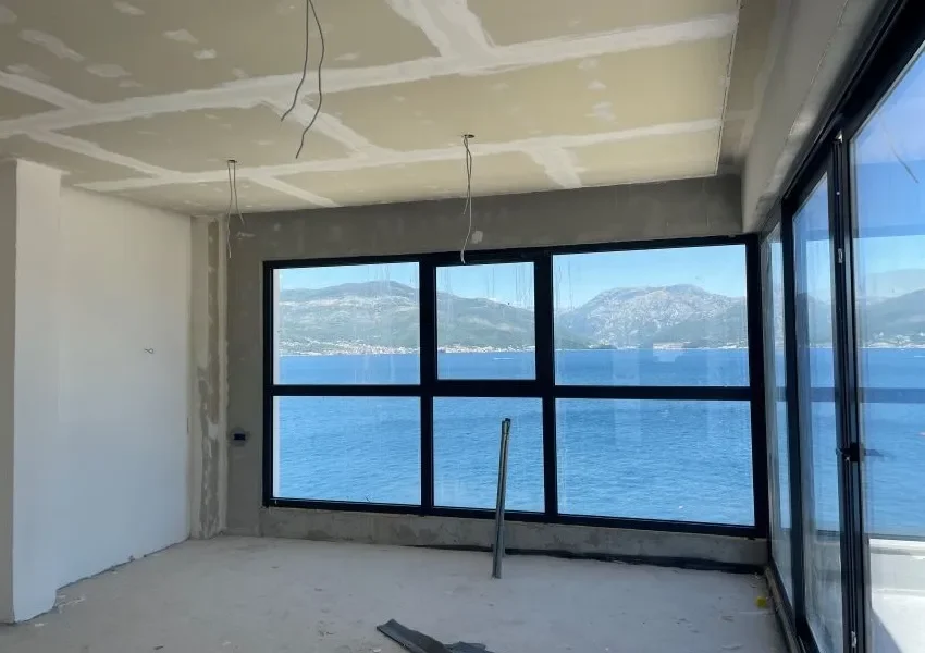 Tivat, Tivat, Tivat, Tivat, Tivat Municipality, Montenegro. - Photo 5
