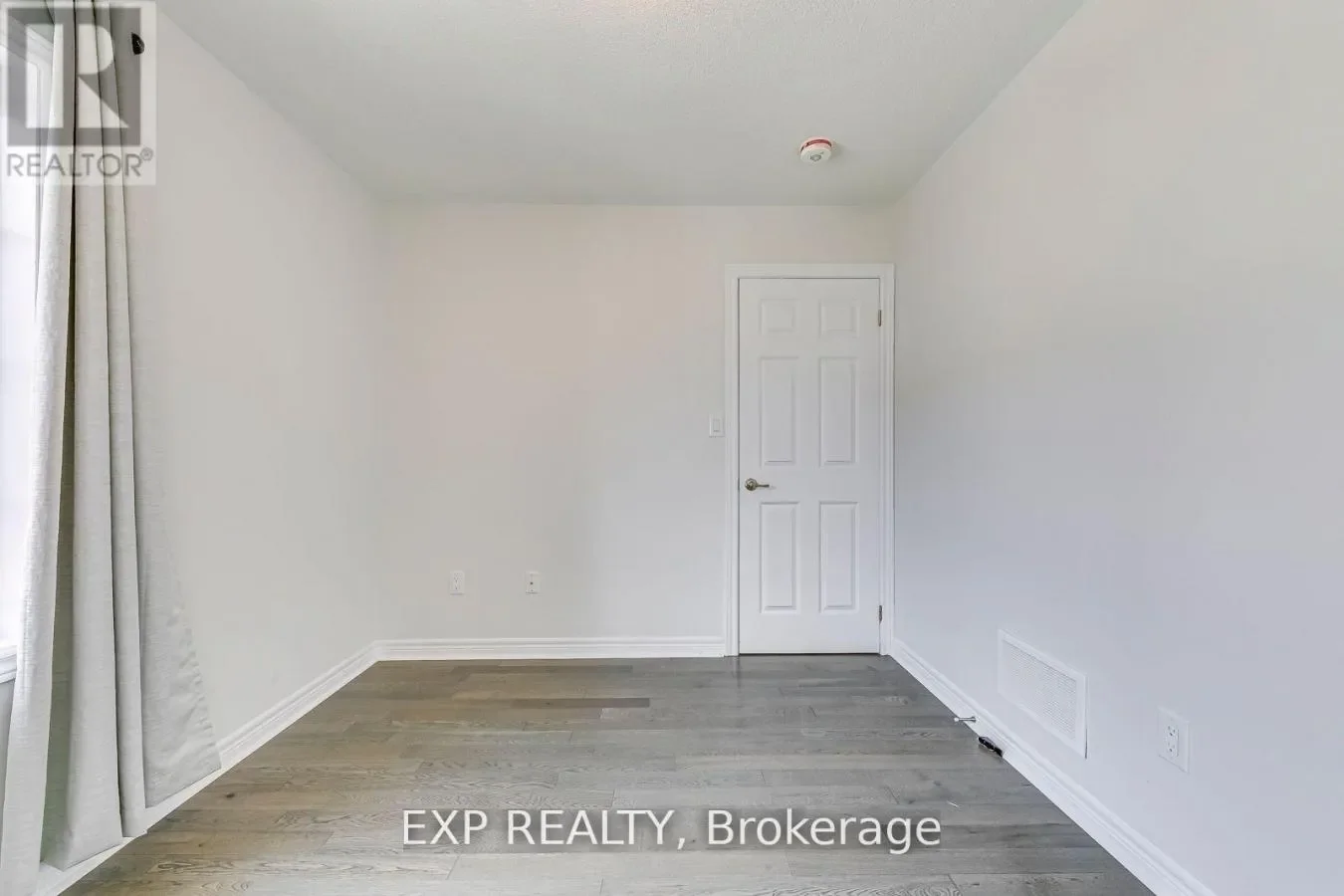 142 TOUCAN TRAIL, Oakville, Ontario, Canada. - Photo 32