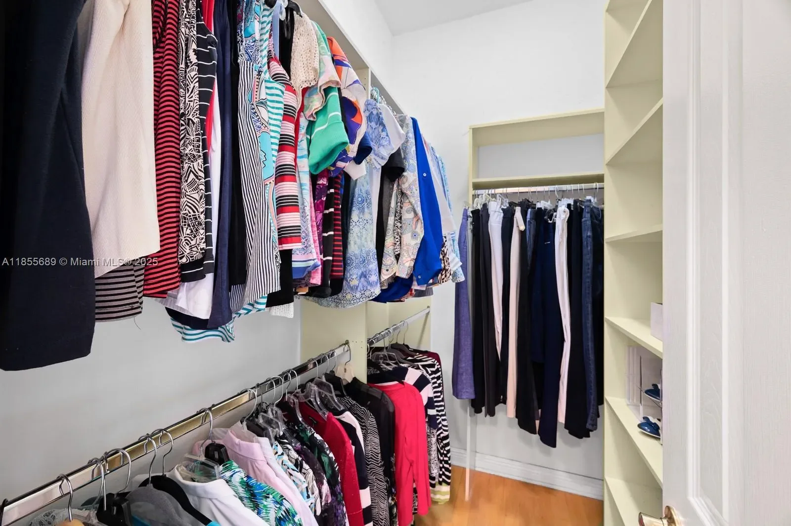 10621 SW 77th Ave, Coral Gables, Florida, United States. - Photo 24