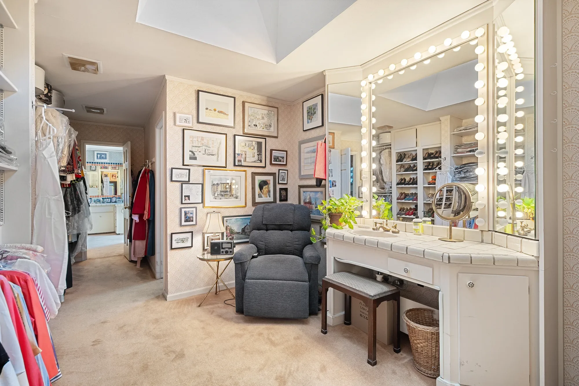 Gallery photo 4