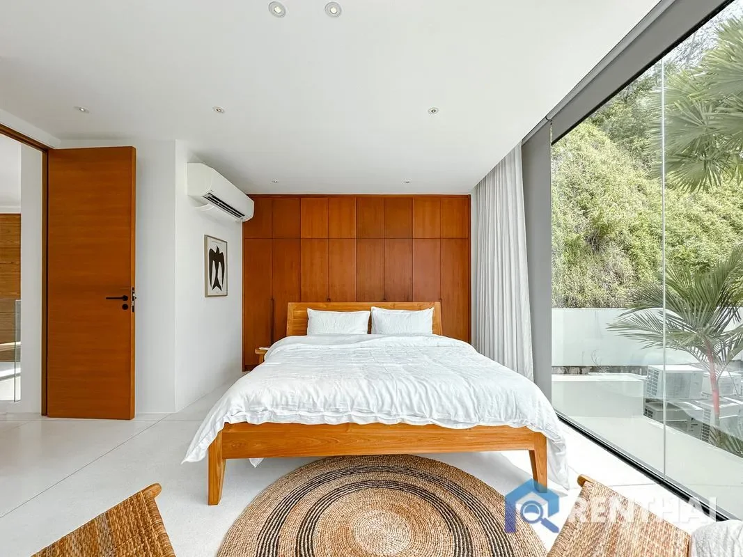 Gallery photo 9