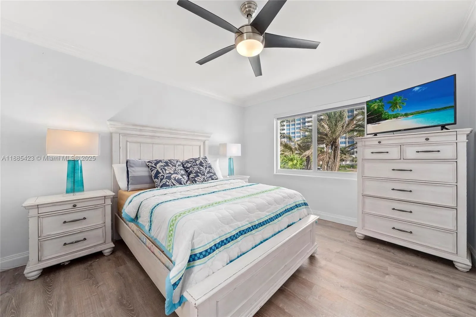 2910 N Surf Rd, Hollywood, Florida, United States. - Photo 28