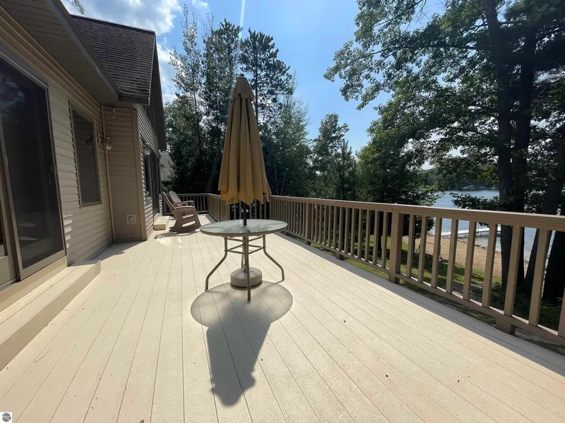 5685 Shirley Ann Drive, Harrison, MI 48625, Harrison, Michigan, United States. - Photo 29