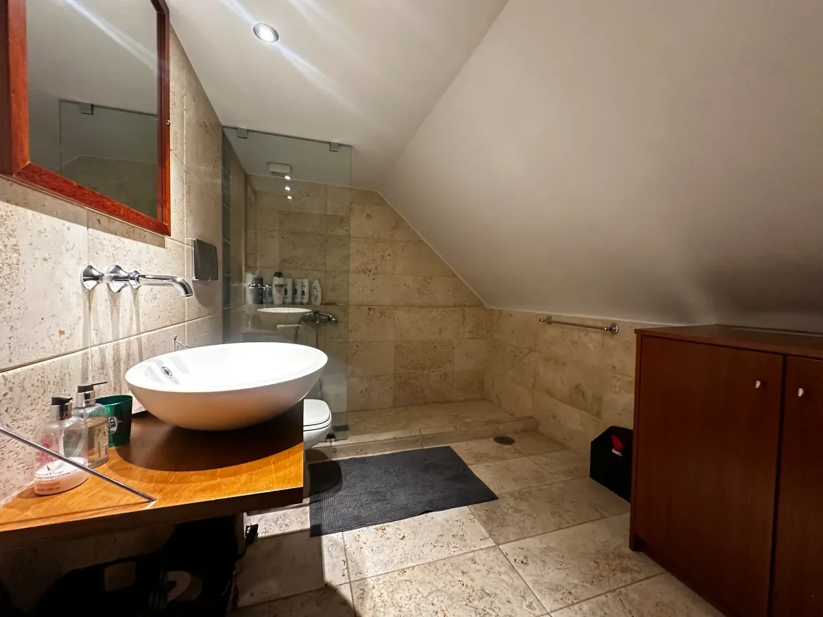 Gallery photo 11