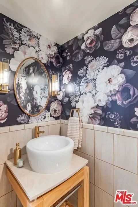 439 Carroll Canal, Los Angeles, California, United States. - Photo 5
