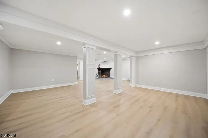 3 Serafin Pl, Glen Rock Boro, NJ 07452, Glen Rock, New Jersey, United States. - Photo 43